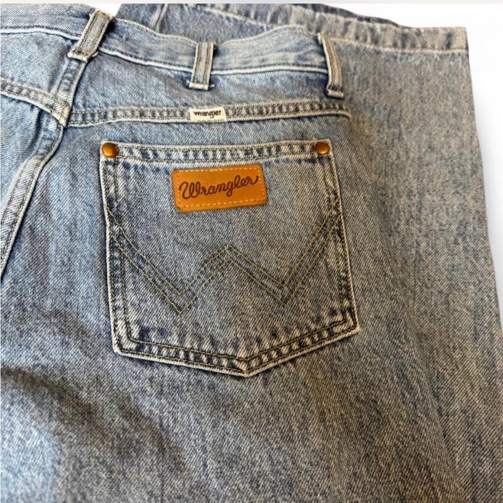 Wrangler Worldwide Wide Leg  Women's High Rise Jeans - Picture 8 of 8